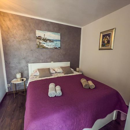 רוביני Apartments Tin מראה חיצוני תמונה