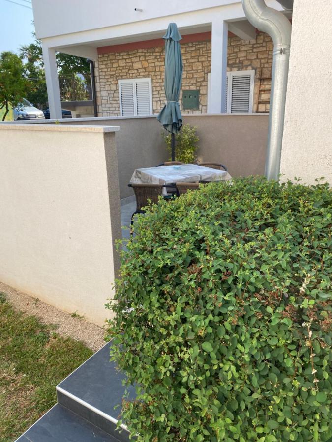 רוביני Apartments Tin מראה חיצוני תמונה