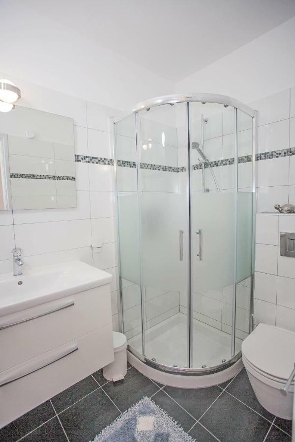 רוביני Apartments Tin מראה חיצוני תמונה